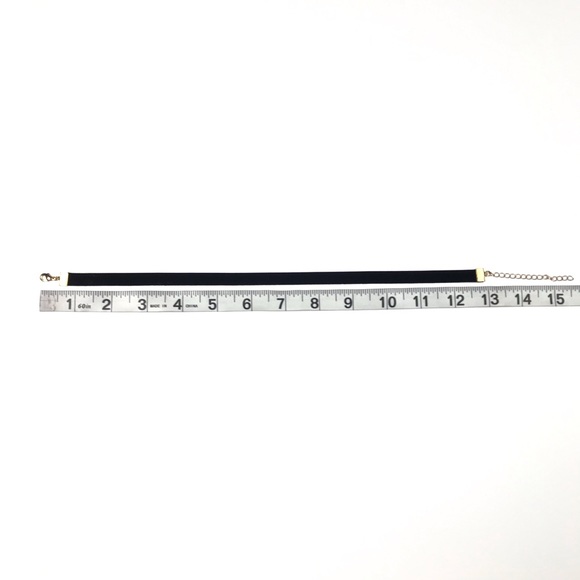 Faux Velvet Adjustable Choker Necklace - Picture 3 of 7